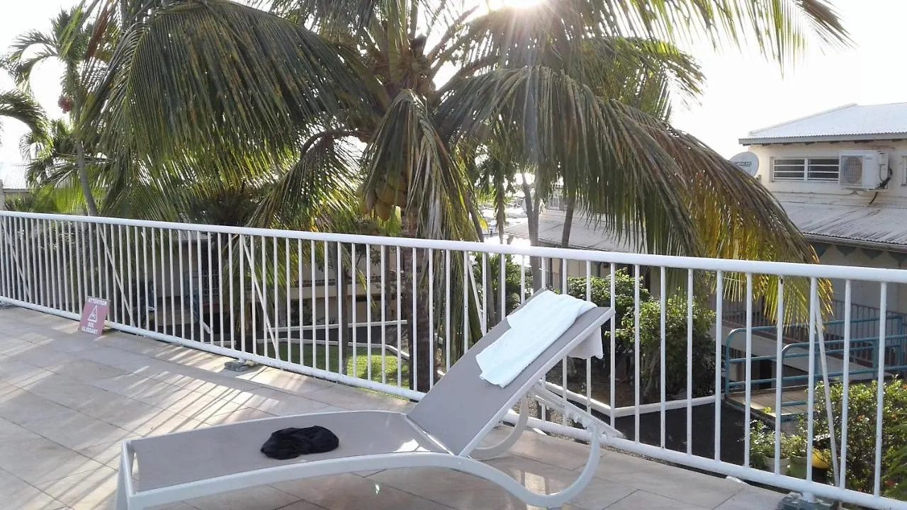르 고지에 Studio, Piscine Et Vue Mer A La Marina 아파트  르 고지에